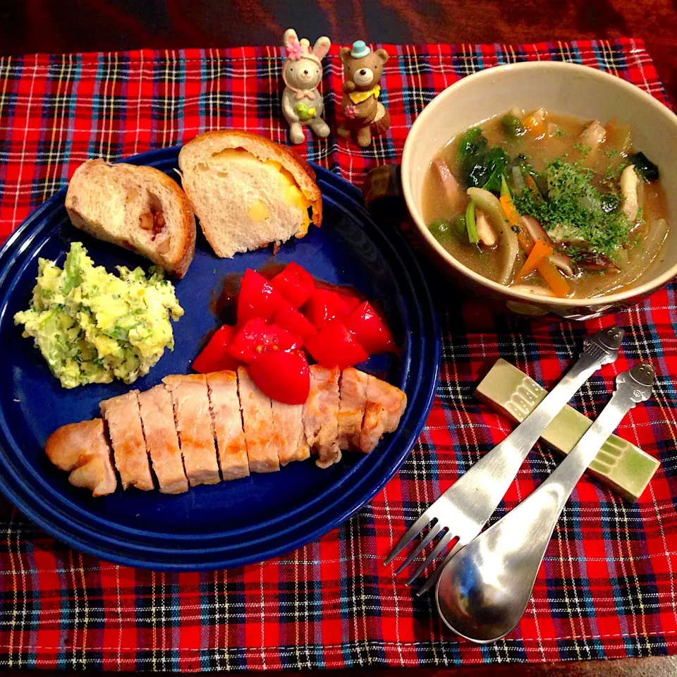 Snapdishの料理写真:昨日の夕食😊#洋食 #栗原はるみさんレシピ|naonaomimichanさん