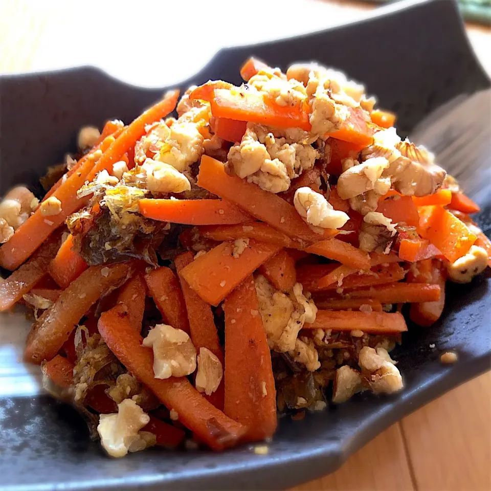 にんじんと豆腐の炒り煮🥕|ららさん