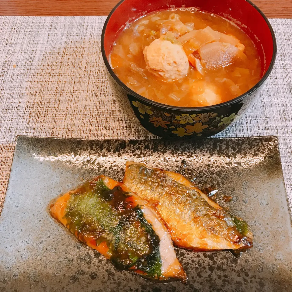 ☆鯵の照り焼き
☆鶏団子と野菜の味噌汁|Asamiさん