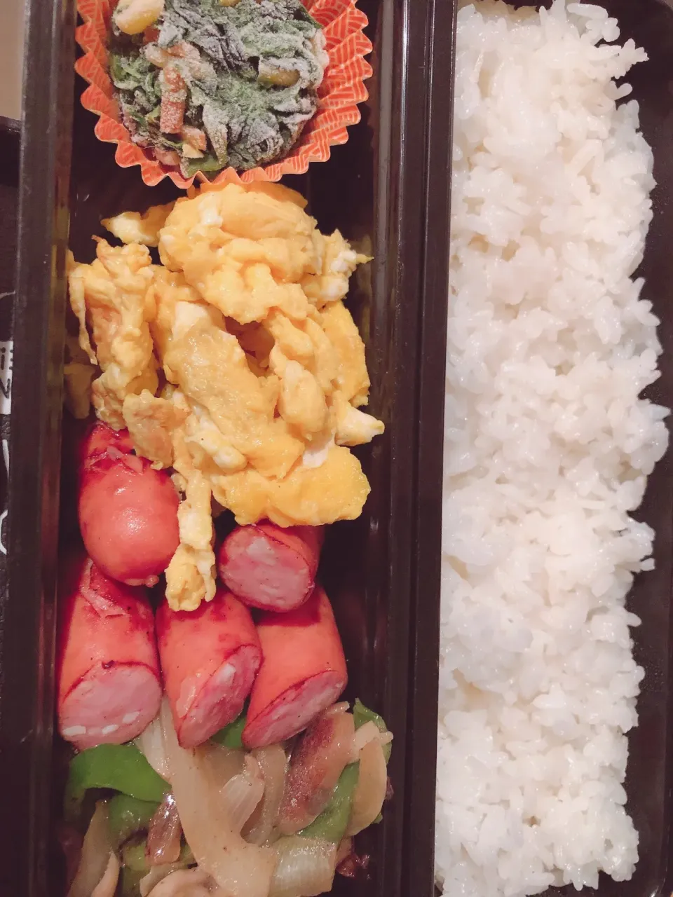 Snapdishの料理写真:ウィンナー久々弁当😍|miiさん