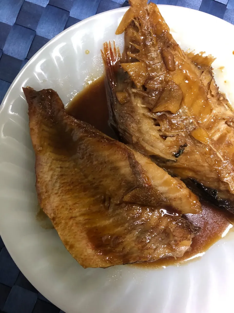 Snapdishの料理写真:赤魚の煮付け|kazさん