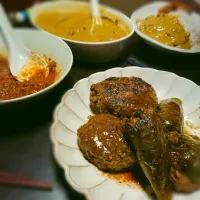 Snapdishの料理写真:丸ごとピーマン肉詰め|むーさんさん