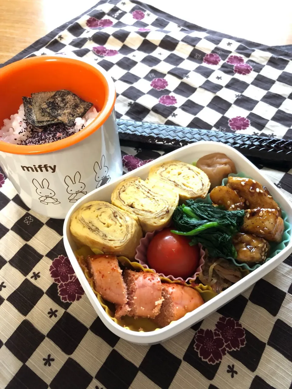 Snapdishの料理写真:今日のお弁当🍱|csigapogiさん