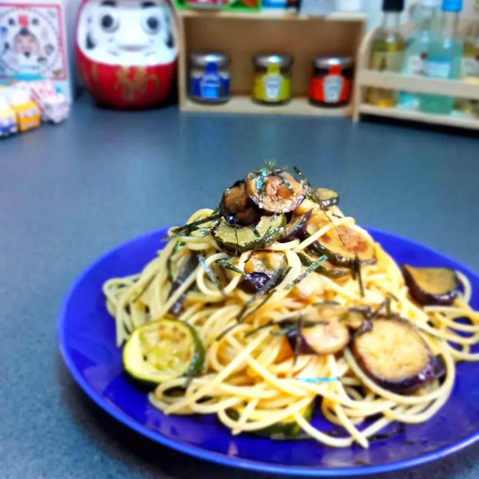 茄子とズッキーニのバター醤油パスタ🙈|masaki .fさん