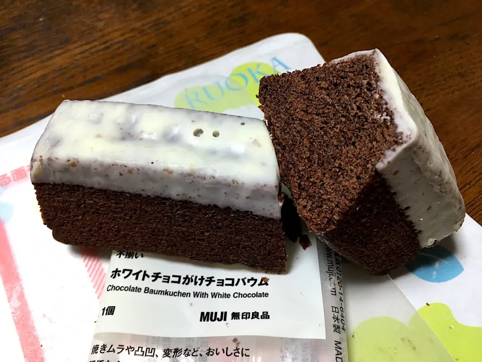 ホワイトチョコがけバウム|はっちぃさん