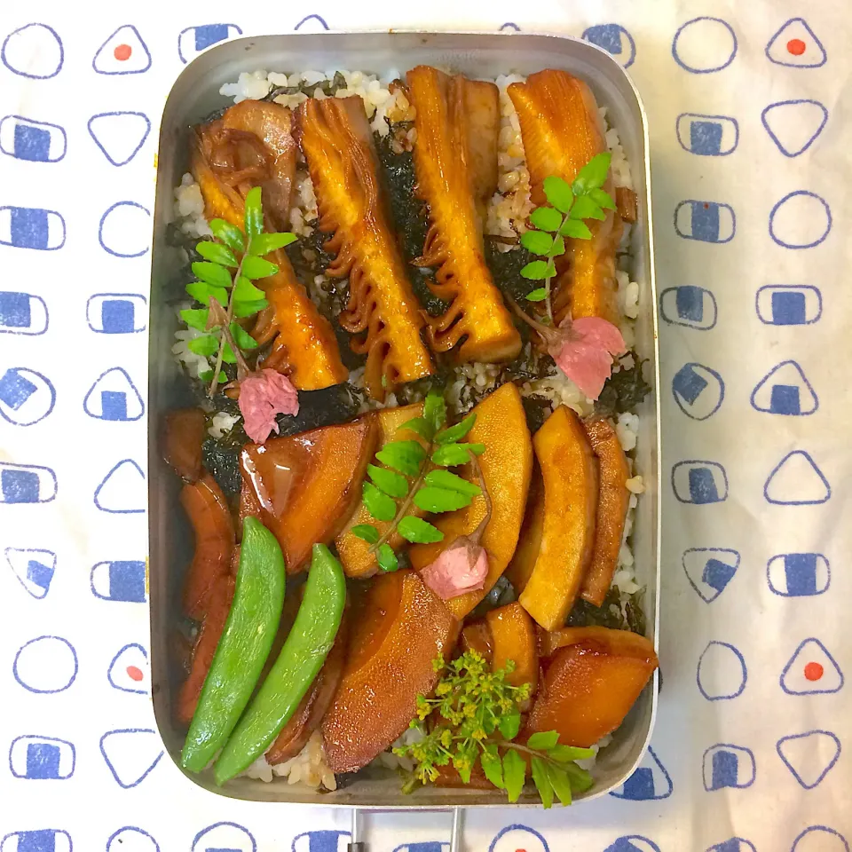 Snapdishの料理写真:#vegan弁当 
たけのこステーキ弁当|makiko_aさん