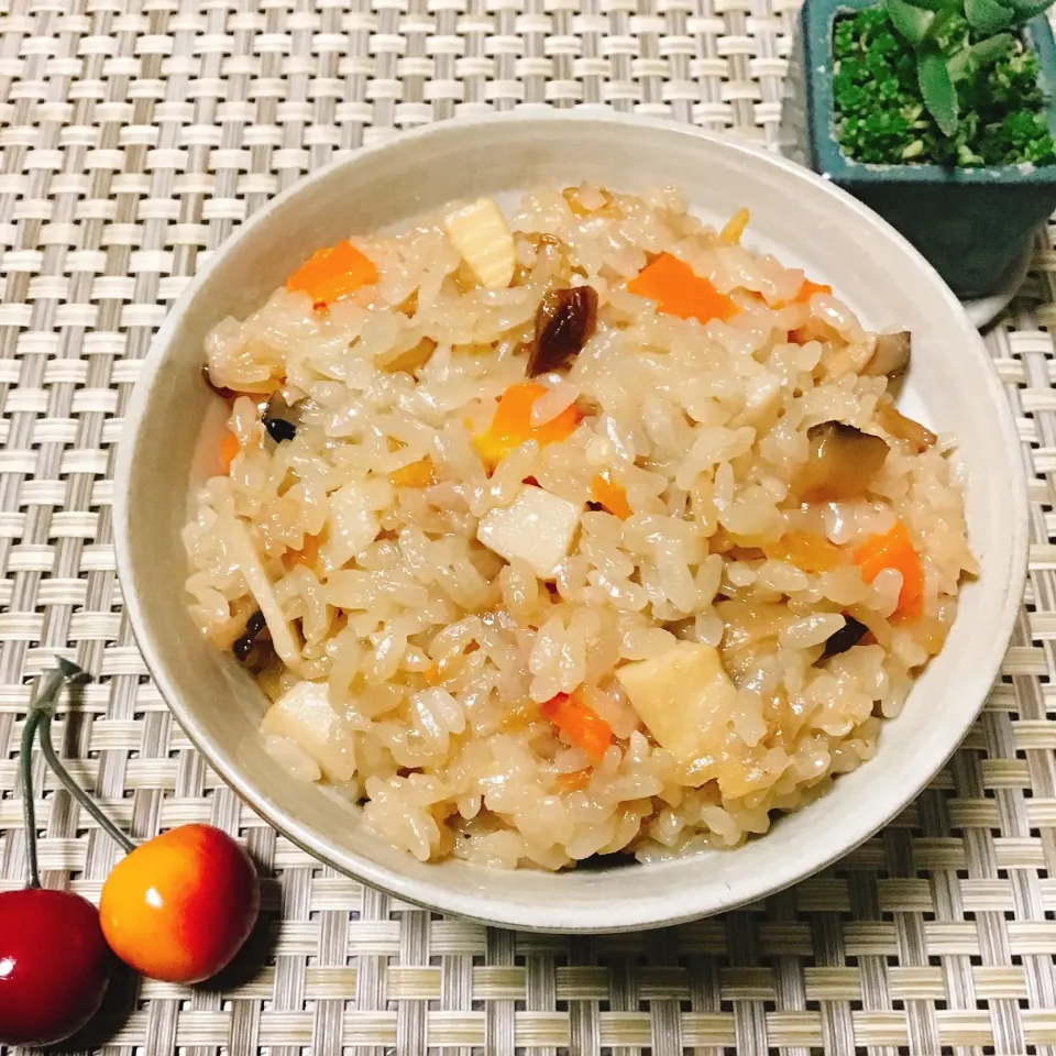 ちたこさんの料理 切り餅と炊飯器で超簡単♪モチモチ絶品♡ちまき風中華おこわ♡おかわりが止まらない～～♪|さくらんぼさん