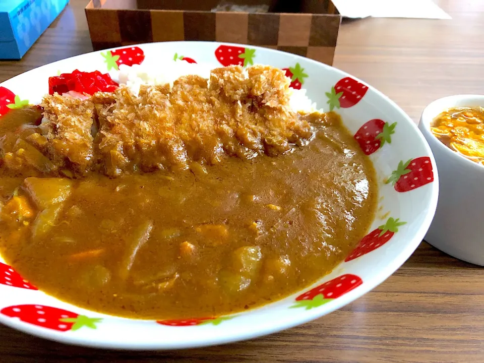 弥生食堂出前カツカレー❗️|BOOさん