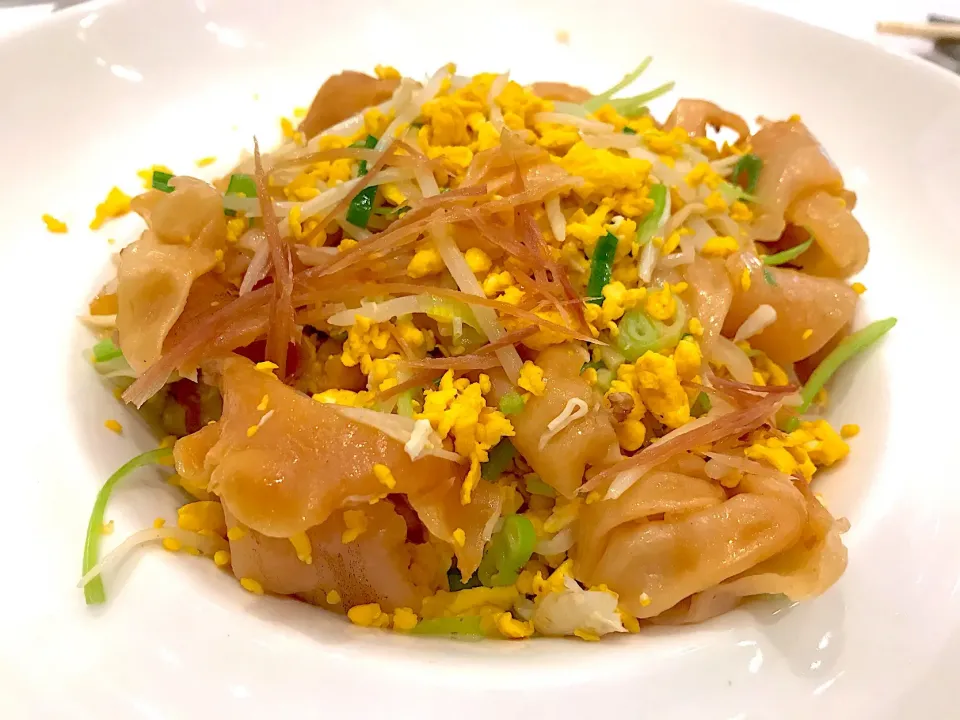 Stir fried sliced fish maw with crabmeat and egg|Sky Blueさん