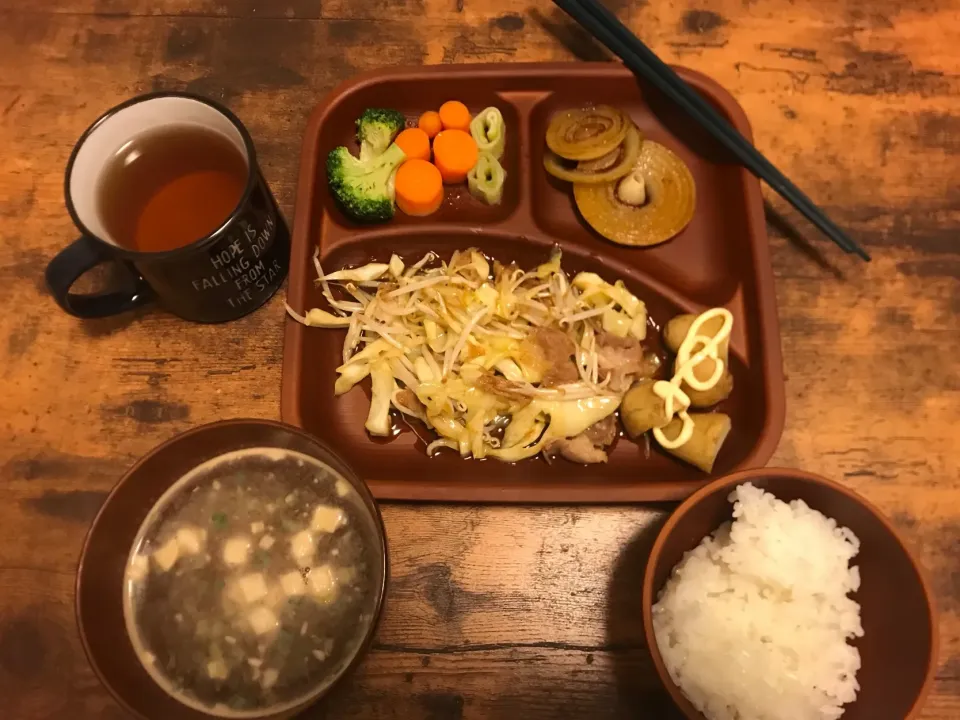 ズボラ男子の料理成長期 玉ねぎのソテー(バター醤油) 野菜炒め(焼肉のたれ) 蒸し野菜    #男のズボラ飯   #一人暮らし初心者   #料理経験皆無   #料理成長期 #|ズボラさん