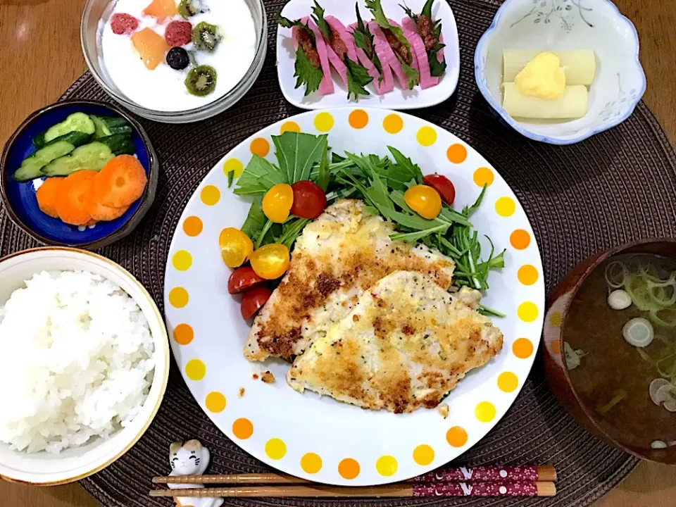 びんちょうマグロのバジル焼き定食|ゆうかさんさん