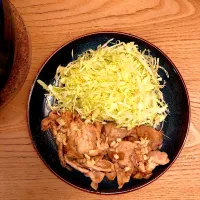 Snapdishの料理写真:シンプルな豚の生姜焼き|yosukeさん