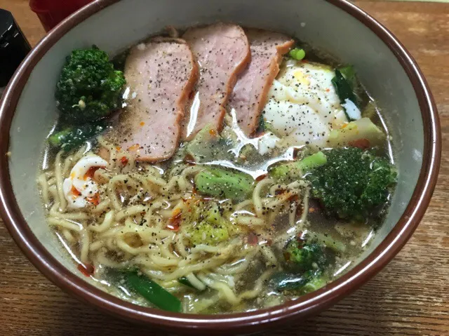 #マルちゃん正麺 🍜、醤油味❗️ (´^ω^｀)✨|サソリさん