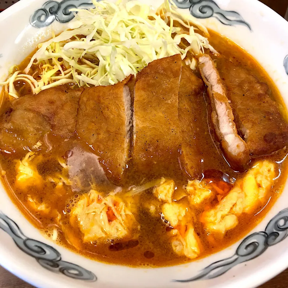 Snapdishの料理写真:パーコー坦々麺 950円|sudachiさん