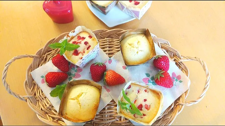 🍓クリームチーズマフィン&苺マフィン🍓|yuiママさん