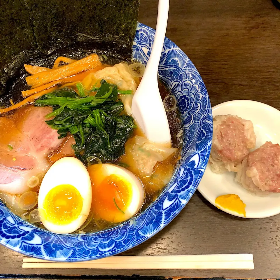 浅草 ラー麺亭 
特製ラーメンと焼売|Noriyuki Saitoさん