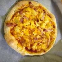 Snapdishの料理写真:ベーコンポテトピザ🍕|詩月さん