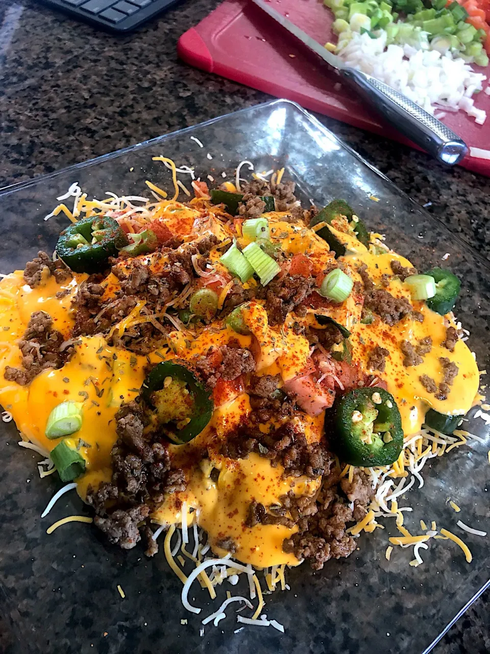 Snapdishの料理写真:Loaded beef nachos|Tawanjaさん