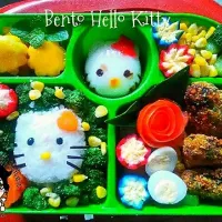 Snapdishの料理写真:Bento Hello Kitty|Ranieさん