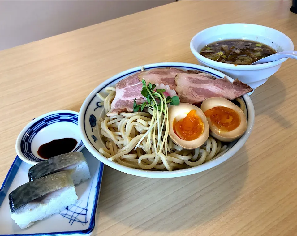 サバ濃厚鶏つけ麺とサバ寿司のセット|buhizouさん