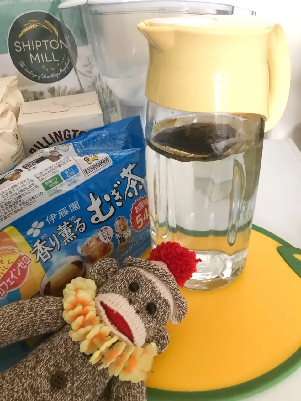 シュトママさんから届いた麦茶でカンパイ❣️|YOさん