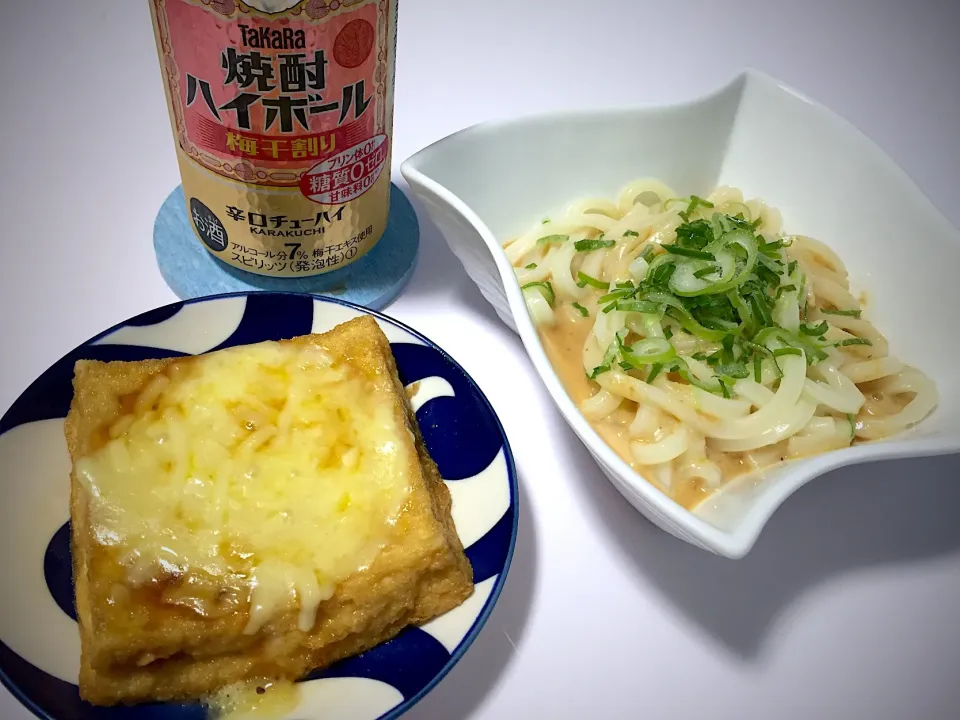 今宵は、チーズ厚揚げとか🧀 #チーズ厚揚げ #胡麻だれぶっかけ|Kojiさん