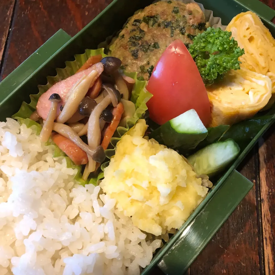 Snapdishの料理写真:2019.4.15  息子の弁当|miharu♡さん