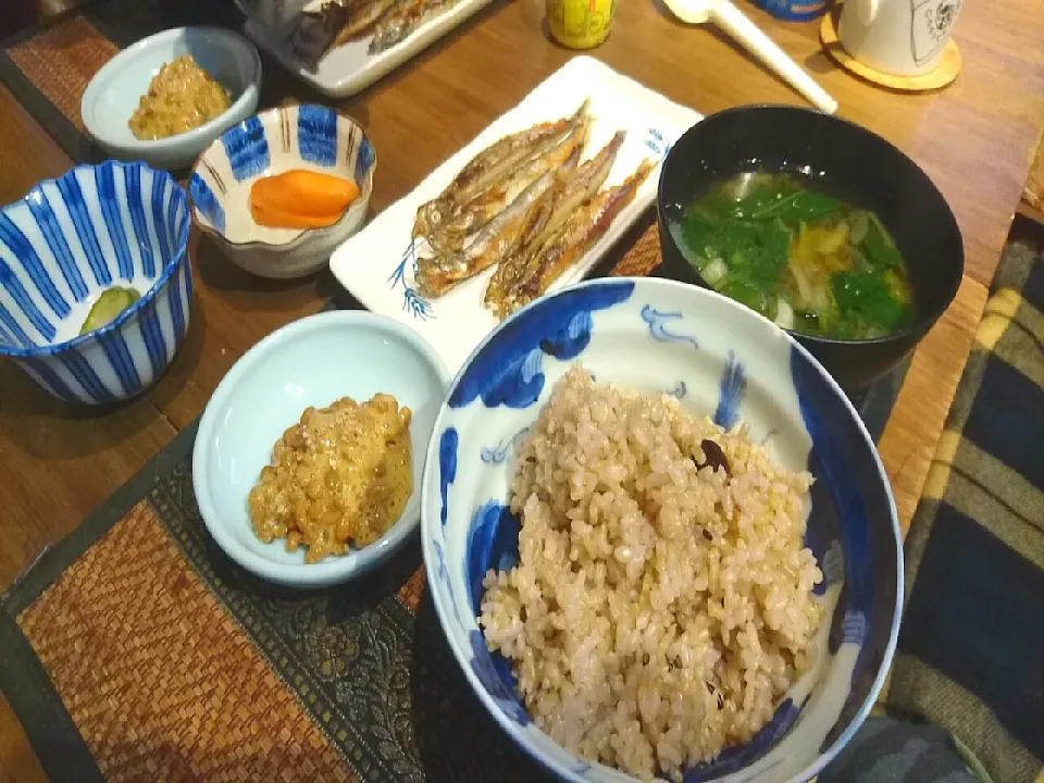 ししゃも&納豆&ほうれん草の味噌汁|まぐろさん