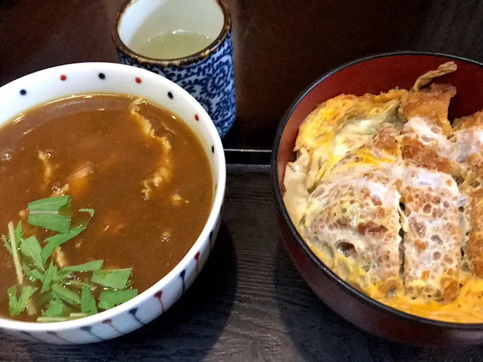 カツ丼+カレー南蛮そば|vhjさん