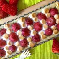 Snapdishの料理写真:いちごのチョコチャンクパイ🍓|まんまるさん