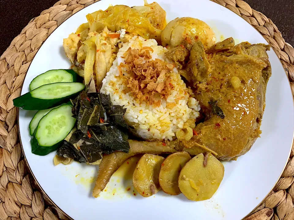 Nasi kapau|yeni kartikasariさん