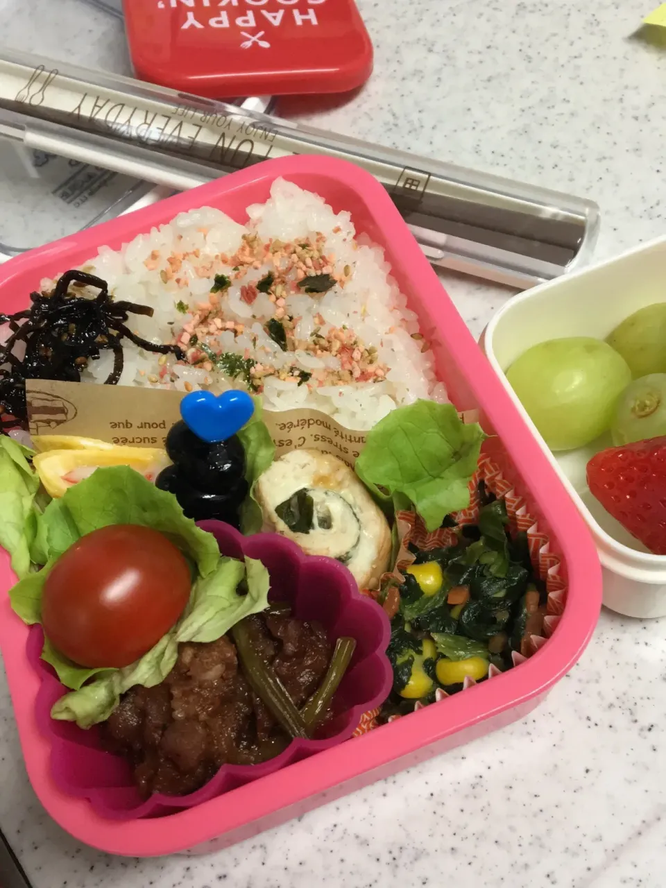 Snapdishの料理写真:ささ身の大葉チーズ巻き弁当|料理嫌いなおかあさんさん