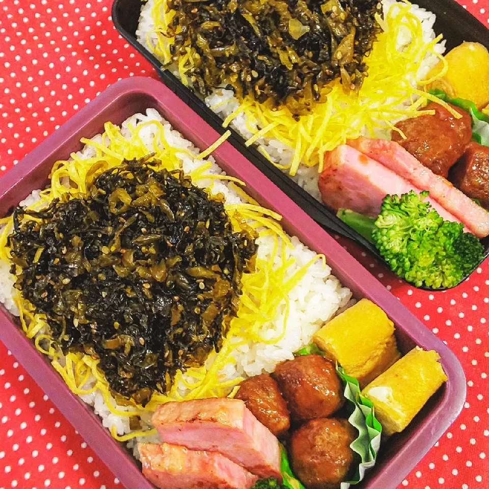 Snapdishの料理写真:兄弟のお弁当

高菜弁当

卵焼き
ミートボール
厚切りベーコン
ブロッコリー|katsunさん