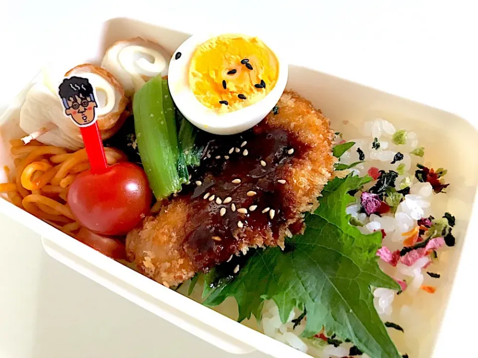 Snapdishの料理写真:チキンカツ弁当♪|accoさん