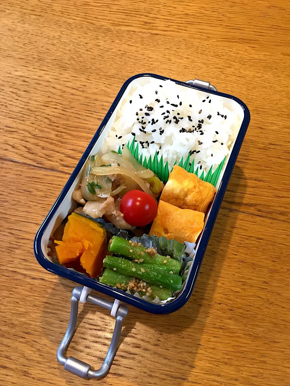 JK弁当  豚コマ生姜焼き|まつださんさん