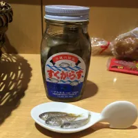 Snapdishの料理写真:石垣のお土産
すくからす
しょっぱいのだけどお豆腐にのっけて
日本酒をきゅっとやれば
最高のおつまみ|Yasuko Fujitaさん