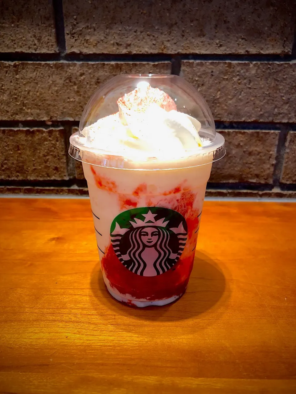 ストロベリーベリーマッチフラペチーノ White🍓|Princesさん