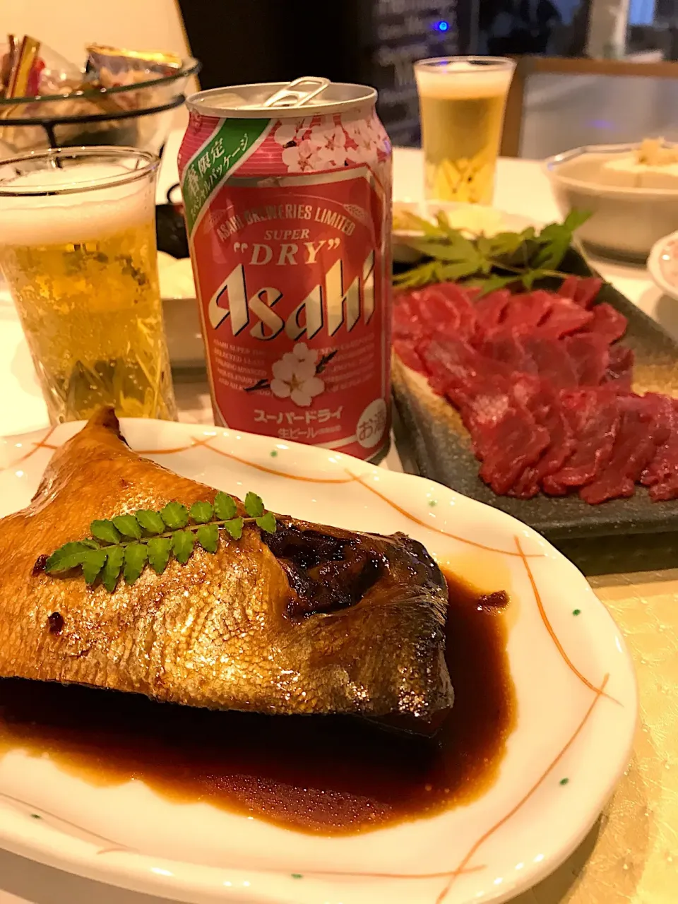 ぶりカマと馬刺し➰🌸🍻😋|ナムナムさん