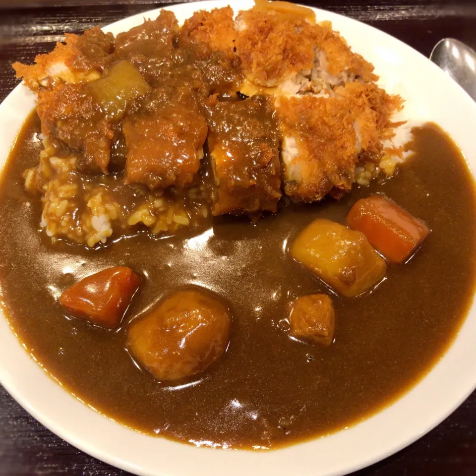 宿河原 かもめ食堂の
カツカレー|Gigi Cafeさん