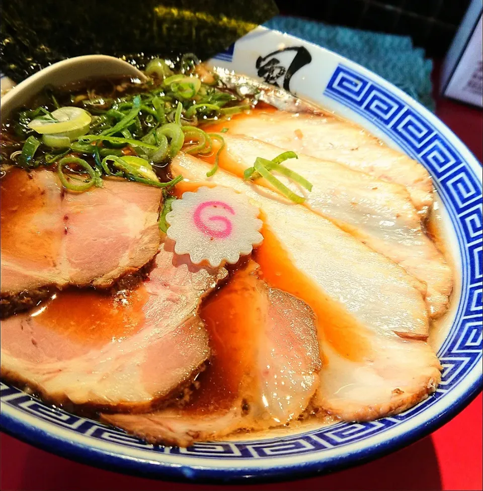 Snapdishの料理写真:#麺活  ~醤油チャーシュー麺~|りくれんさん