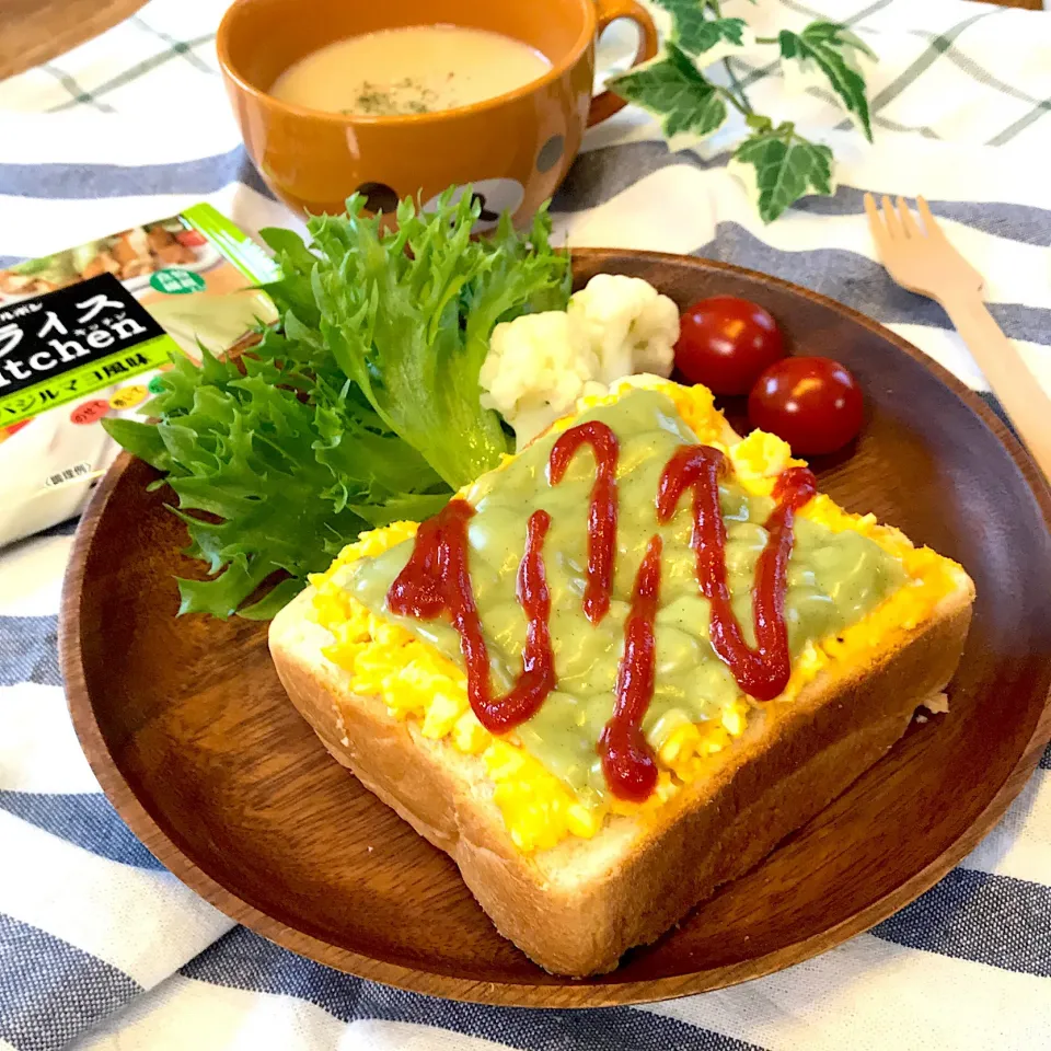 ブルボン｢スライスkitchen｣バジルマヨ風味で
エッグトースト☆|sokatanさん