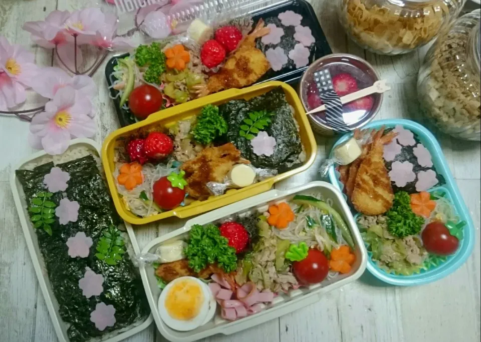 夜桜見たかったなぁ。。。今日のお弁当‼
 #お花見弁当
 #桜
 #デコ弁当|okamichanさん