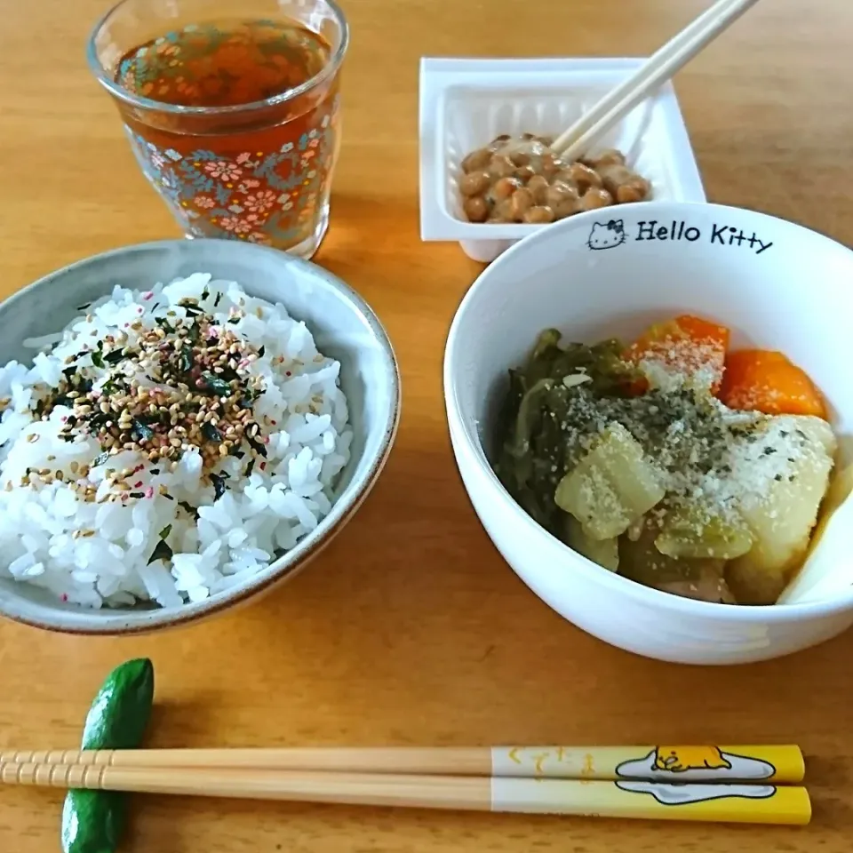 朝ごはん🍚|しまだ ちえこさん