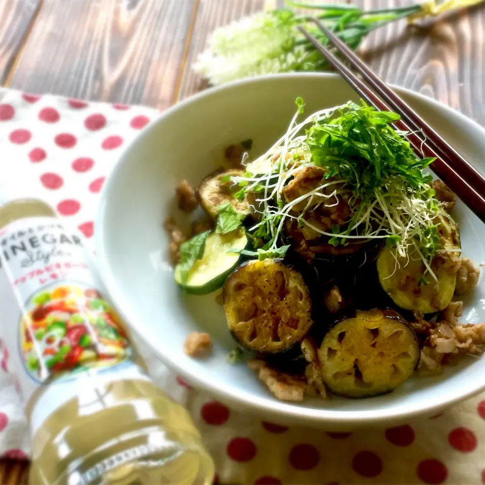 茄子とズッキーニの豚肉入り炒め。|＊チッチ＊さん