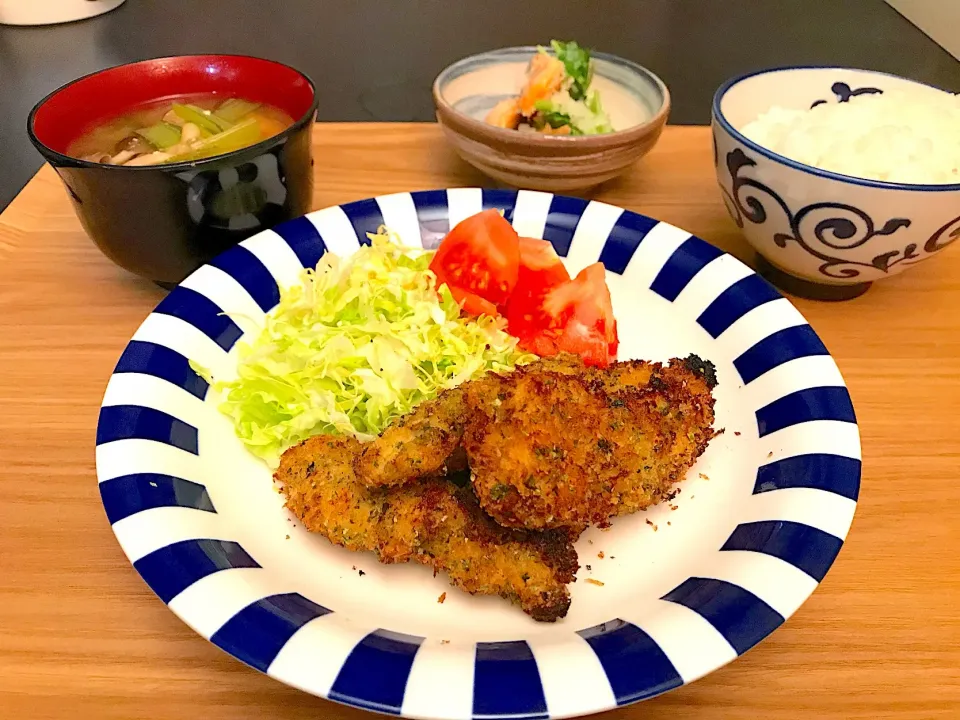 #海苔塩チキン #焼き鮭と大根おろしの三つ葉和え #和食 #定食 #家ご飯|いちごさん