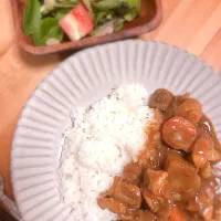 Snapdishの料理写真:カレー
#隠し味はりんご|ららさん