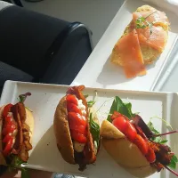 Tripple BLT. & ommelet salmon.|pippersさん