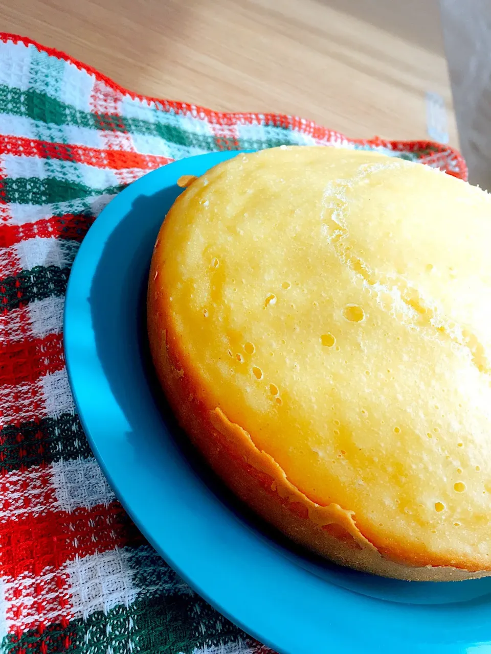 Snapdishの料理写真:【炊飯器ケーキ】チョコ入り蒸しパンケーキ|そばゆさん