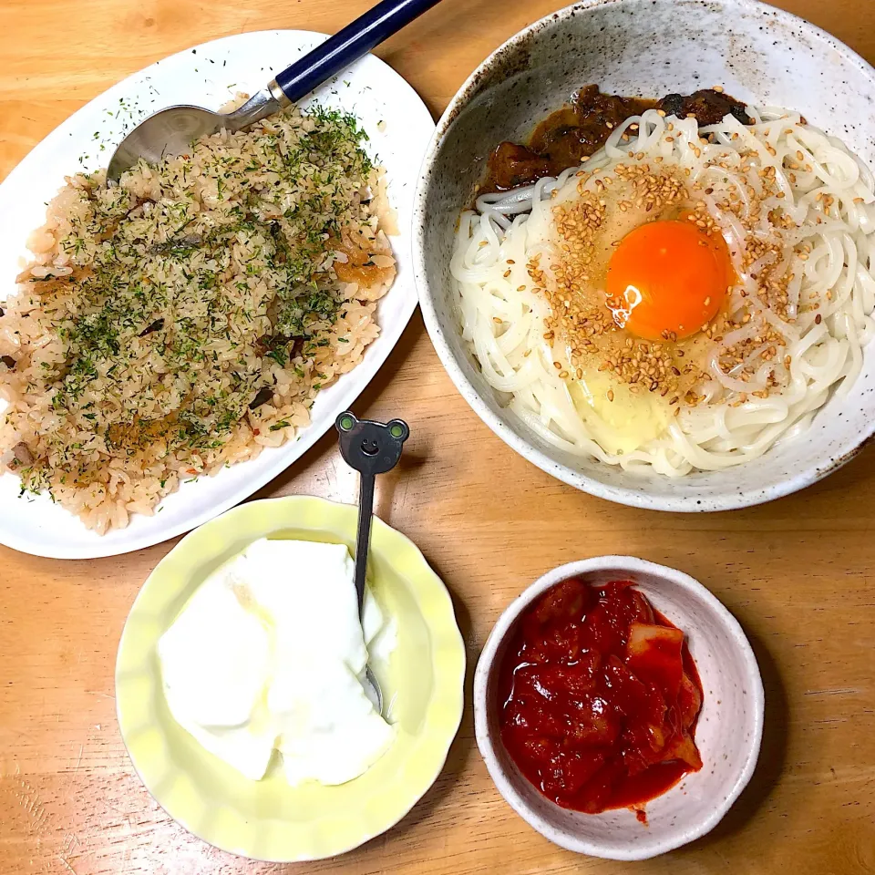 月見うどんカレーが下に&五目釜飯青海苔掛けヤマモリ〜💞|Makokoさん