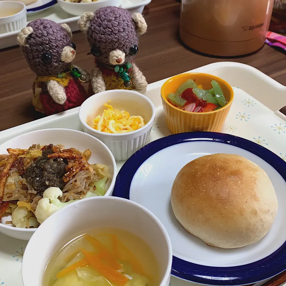 Snapdishの料理写真:珍しくお昼ごぱん(*'▽'*)|chagashiさん